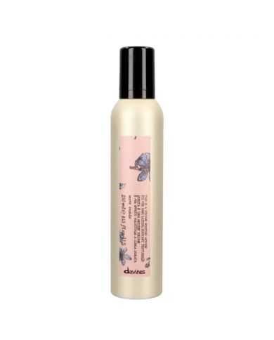 DAVINES VOLUME SPRAY MORE INSIDE 