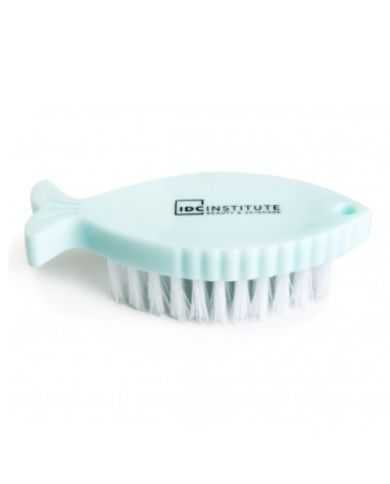 IDC INSTITUTE BROSSE A ONGLES