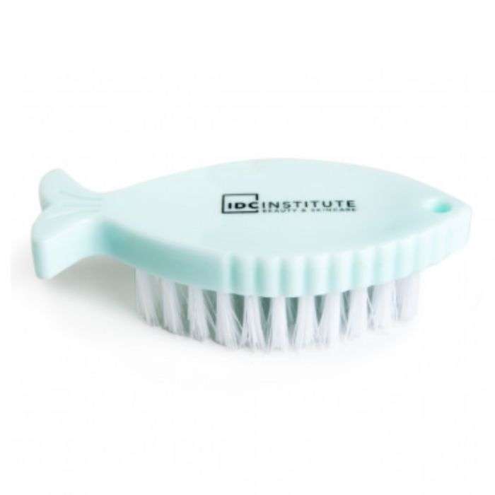 IDC INSTITUTE BROSSE A ONGLES