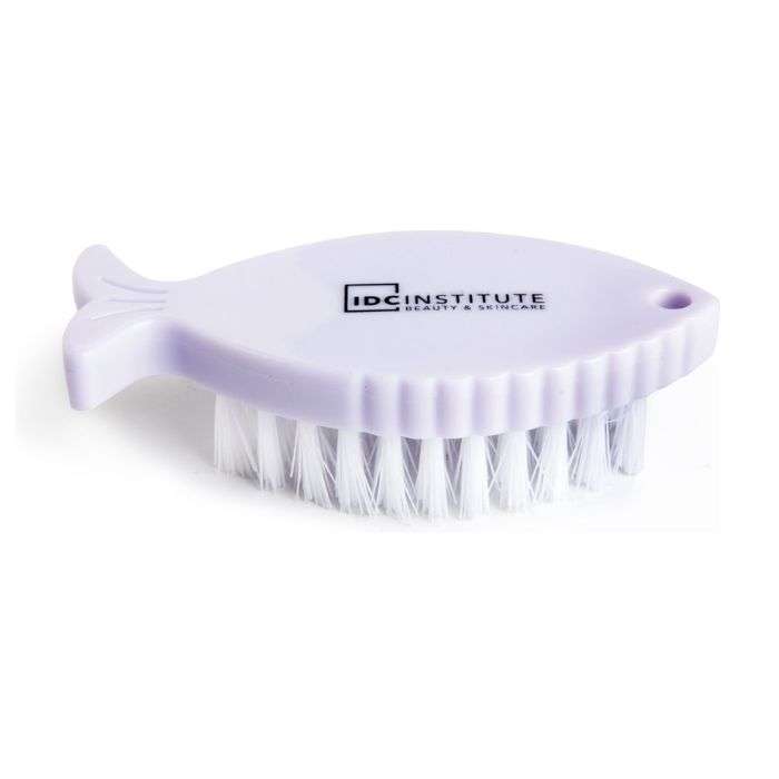 IDC INSTITUTE BROSSE A ONGLES