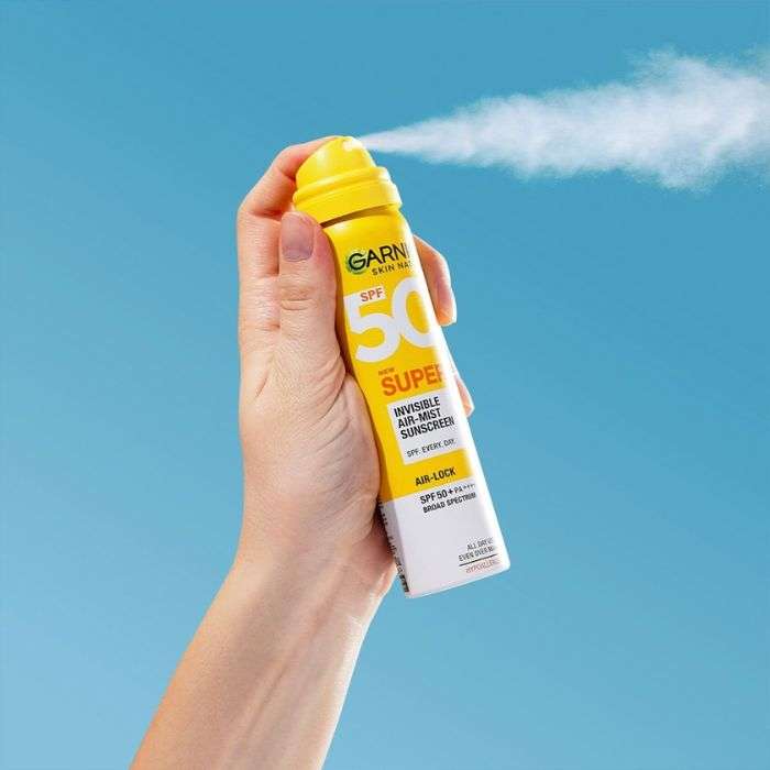 GARNIER SUPER UV SPF 50+ INVISIBLE AIR MIST SUNSCREEN VITAMINE C 75 ML