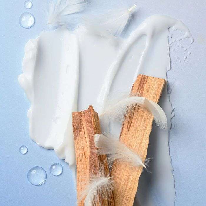 EOS 24H MOISTURE BODY LOTION FRESH + COZY 473 ML