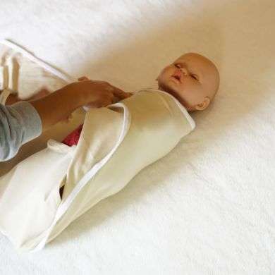 BAMBIDOU GAMAT COUVERTURE EMMAILLOTAGE BEIGE