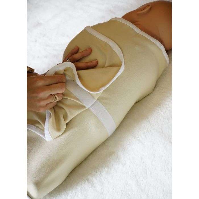 BAMBIDOU GAMAT COUVERTURE EMMAILLOTAGE BEIGE
