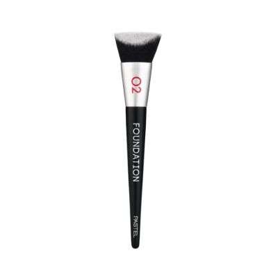 PASTEL PROFASHION FOUNDATION BRUSH 02