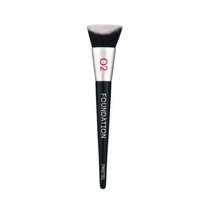 PASTEL PROFASHION FOUNDATION BRUSH 02